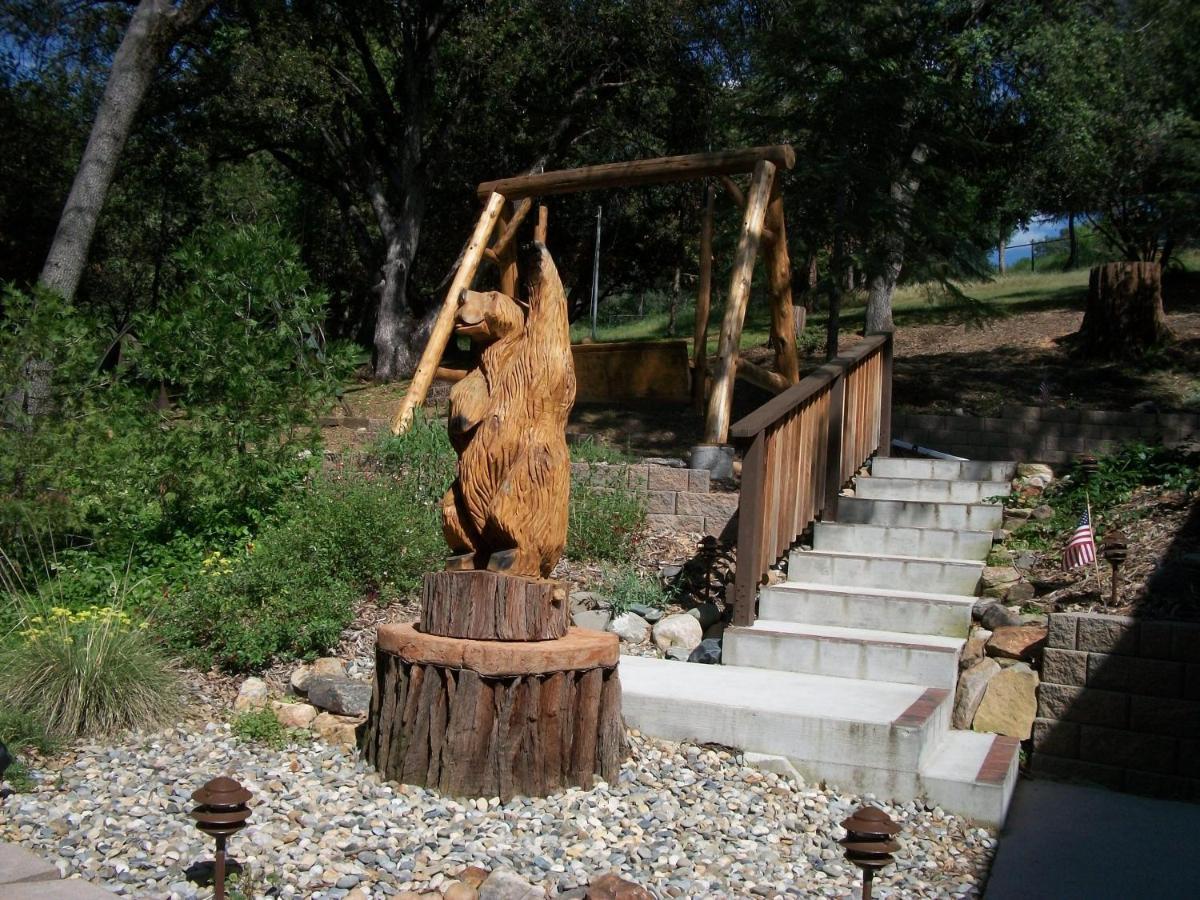Cedar Mountain Lodge Oakhurst Exterior photo